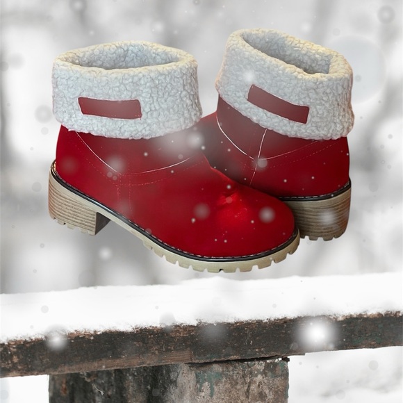 Red suede Sharpa lined Boots - Picture 3 of 4